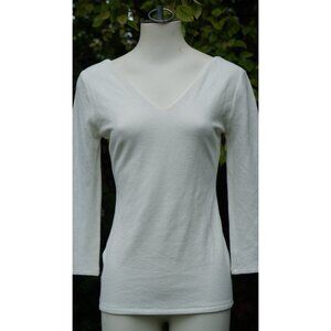 Ribbed White Top 3/4 Sleeves V Neck Size XS
